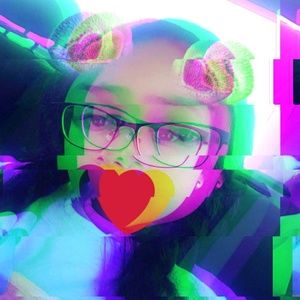 Meet your Posher, Ciara